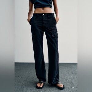 Zara Mid-rise Cargo Pants